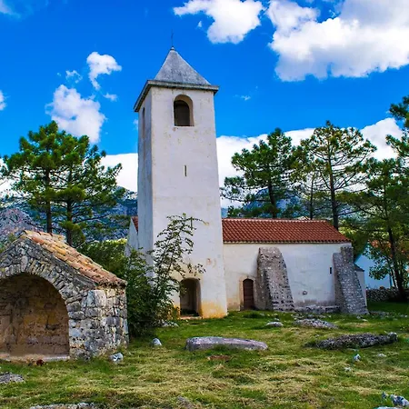 - Paklenica Riviera 6847 * Seline